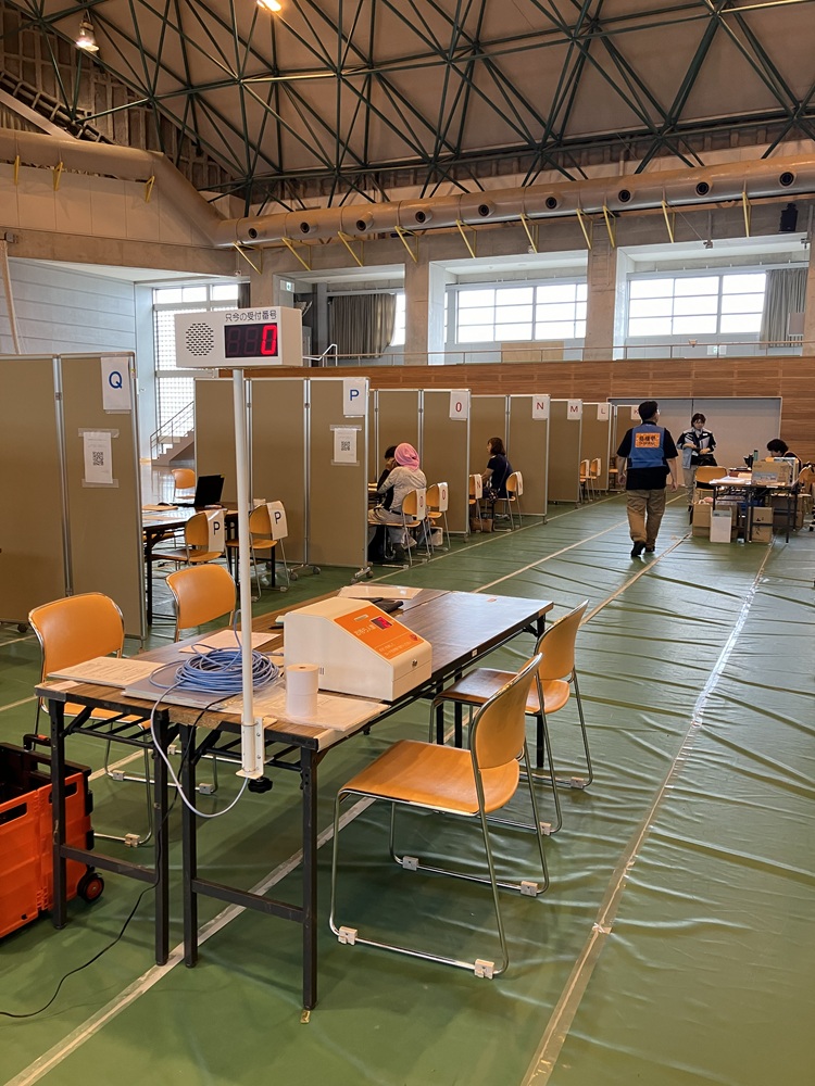罹災証明会場　発券機